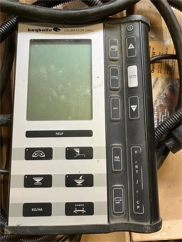 Bogballe M2 Med Calibrator Uniq - Maşină de împrăştiat gunoi de grajd: Foto 5 Bogballe M2 Med Calibrator Uniq - Maşină de împrăştiat gunoi de grajd: Foto 5