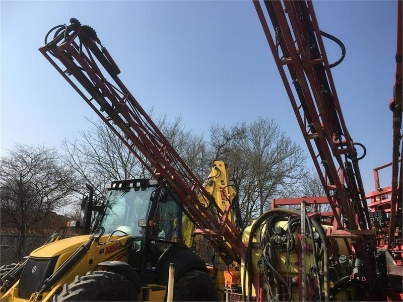 Hardi Mega 1200L 21m LPZ - Maşină de erbicidat tractata: Foto 3 Hardi Mega 1200L 21m LPZ - Maşină de erbicidat tractata: Foto 3