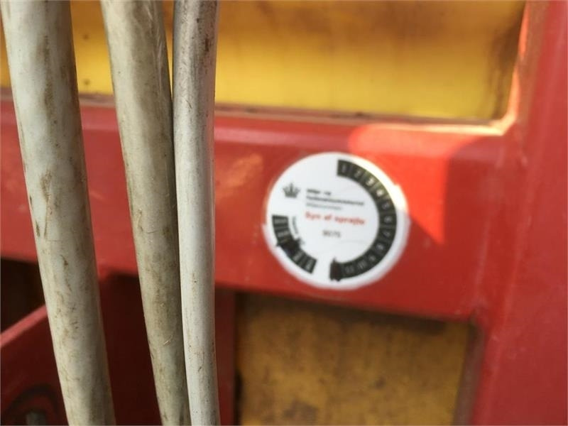 Hardi Mega 1200L 21m LPZ - Maşină de erbicidat tractata: Foto 4 Hardi Mega 1200L 21m LPZ - Maşină de erbicidat tractata: Foto 4