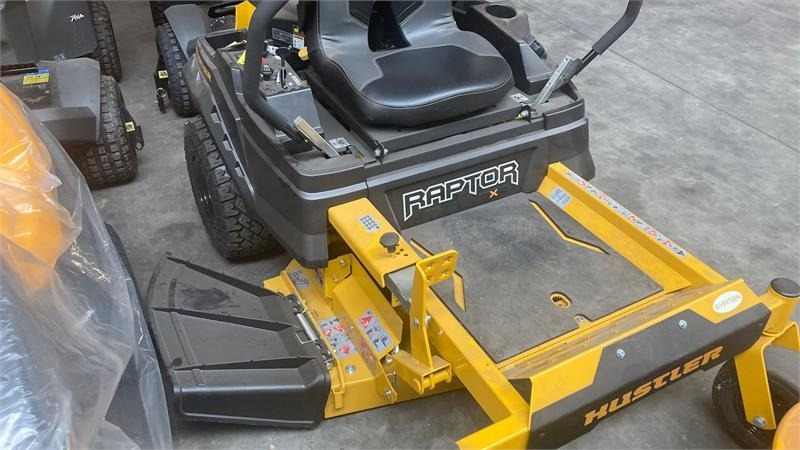 Hustler Raptor X 42 - Maşină de tuns iarba: Foto 3 Hustler Raptor X 42 - Maşină de tuns iarba: Foto 3