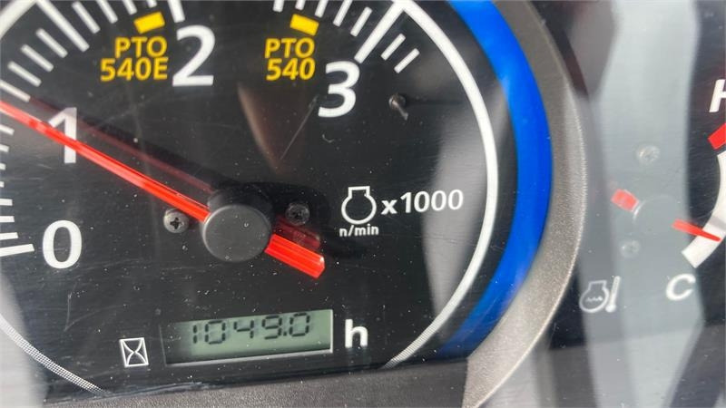 Leasing de Kubota ST341 inkl. 150 cm kost og udlægger Kubota ST341 inkl. 150 cm kost og udlægger: Foto 13 Leasing de Kubota ST341 inkl. 150 cm kost og udlægger Kubota ST341 inkl. 150 cm kost og udlægger: Foto 13