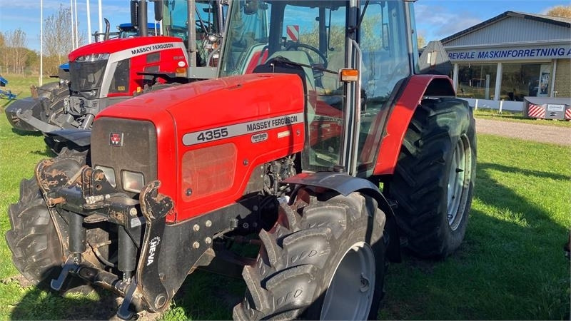 Massey Ferguson 4355 Power Shuttle 24-24 - Tractor agricol: Foto 1 Massey Ferguson 4355 Power Shuttle 24-24 - Tractor agricol: Foto 1