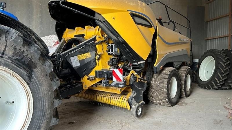 New Holland BB 1290 RC HD - Presă baloţi dreptunghiulari: Foto 3 New Holland BB 1290 RC HD - Presă baloţi dreptunghiulari: Foto 3