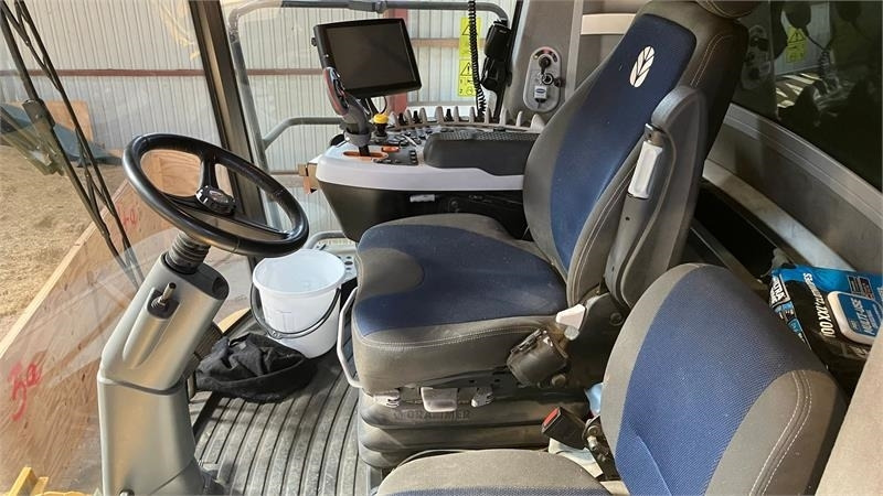 New Holland CX8.90 SLH - Combină de recoltat cereale: Foto 5 New Holland CX8.90 SLH - Combină de recoltat cereale: Foto 5