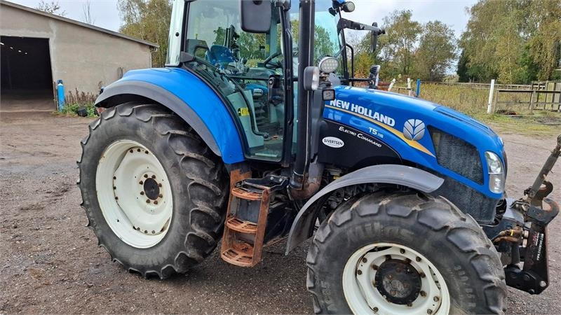 New Holland T5.115 EC - Tractor agricol: Foto 2 New Holland T5.115 EC - Tractor agricol: Foto 2
