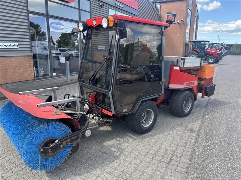 Nimos DM-Track 204 Comfort kun 285 timer inkl. kost og u - Tractor comunal: Foto 1 Nimos DM-Track 204 Comfort kun 285 timer inkl. kost og u - Tractor comunal: Foto 1