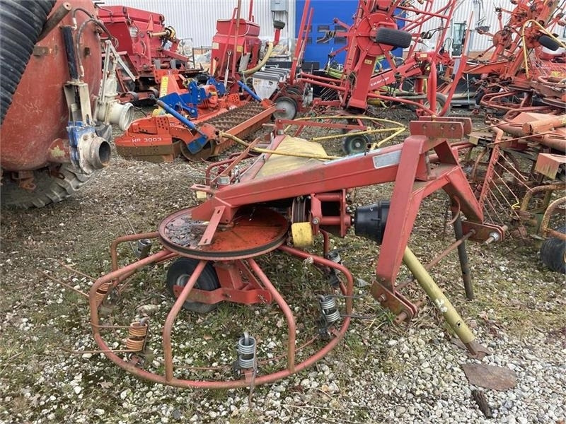 Scan-Rake SR 400 - Maşină de întors fânul: Foto 2 Scan-Rake SR 400 - Maşină de întors fânul: Foto 2