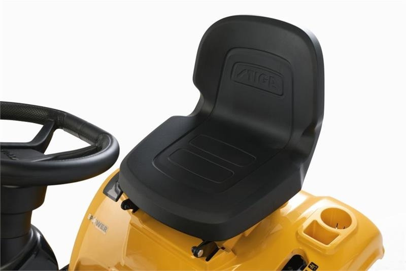 Stiga E-Ride S500 48 Volt - Batteri drevet - Tractor comunal: Foto 5 Stiga E-Ride S500 48 Volt - Batteri drevet - Tractor comunal: Foto 5