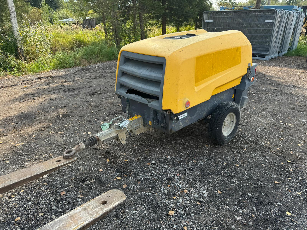 ATLAS COPCO XAS48 - Compresor de aer: Foto 1 ATLAS COPCO XAS48 - Compresor de aer: Foto 1