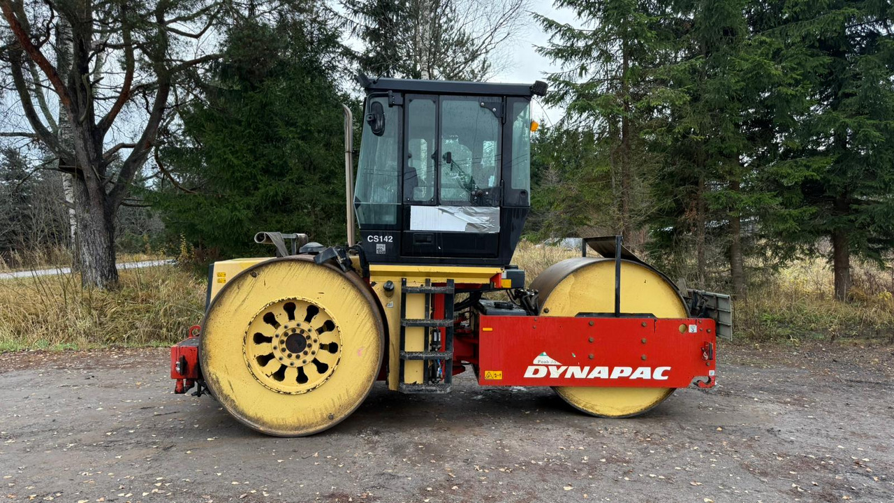 Dynapac CS142 - Cilindru compactor pentru asfalt: Foto 2 Dynapac CS142 - Cilindru compactor pentru asfalt: Foto 2