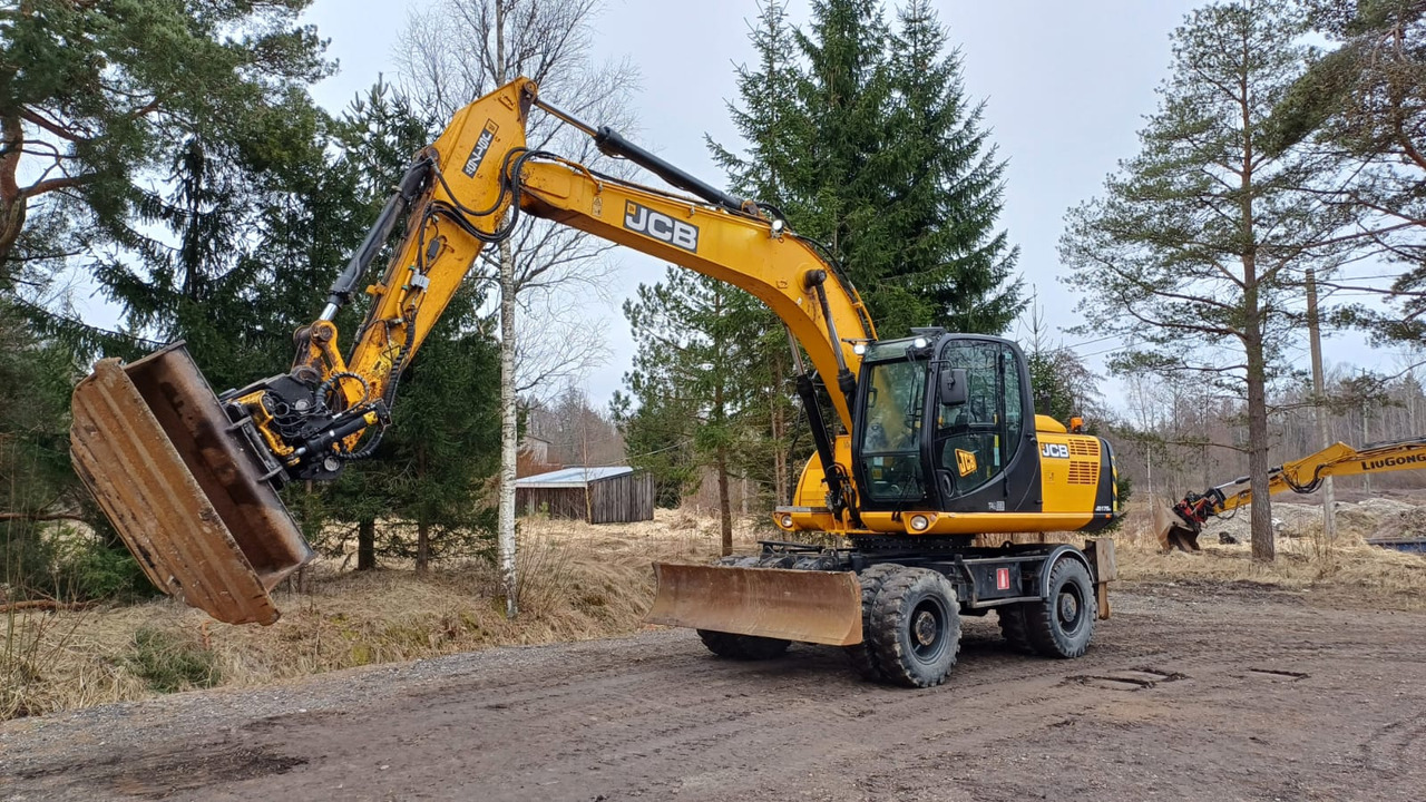 JCB JS175 - Excavator pe roţi: Foto 1 JCB JS175 - Excavator pe roţi: Foto 1