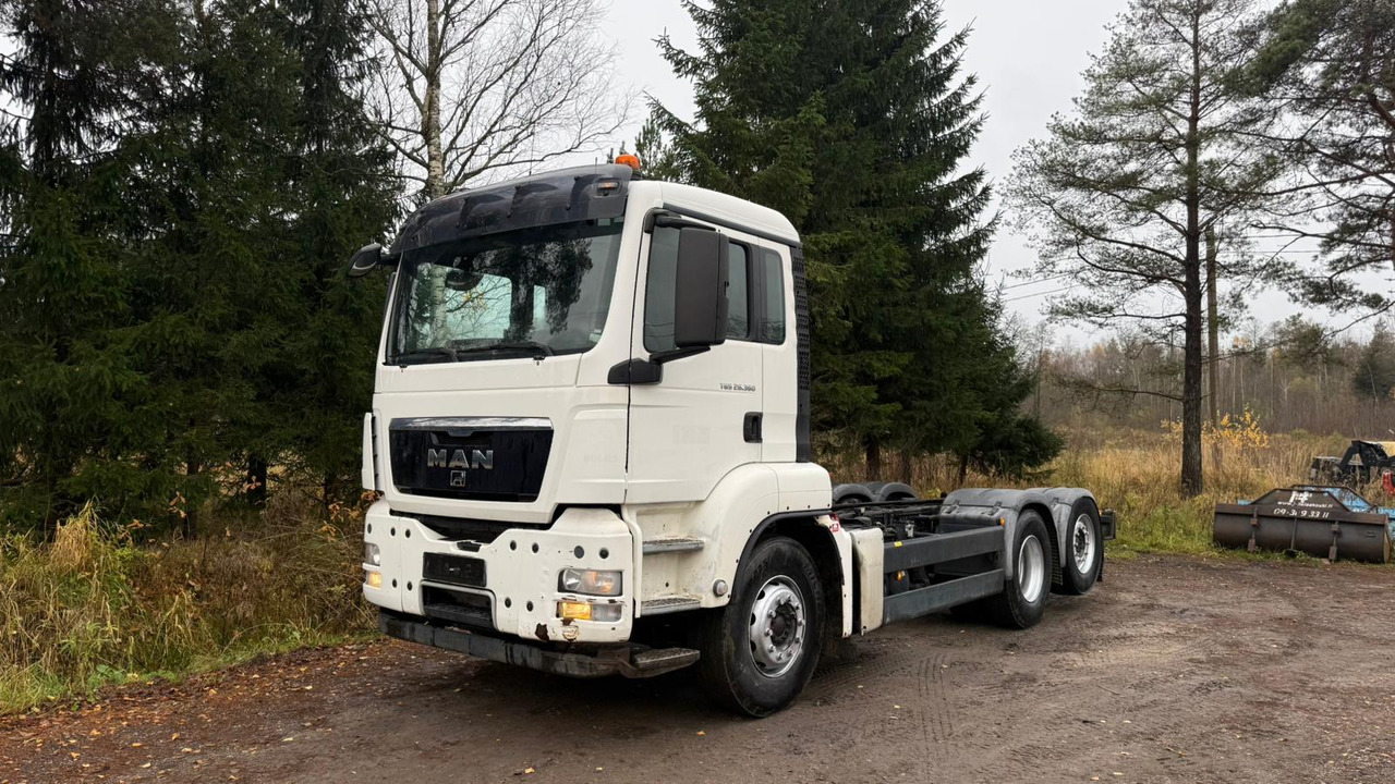 Man TGS 26.360 6X2-2 BL - Camion şasiu: Foto 4 Man TGS 26.360 6X2-2 BL - Camion şasiu: Foto 4