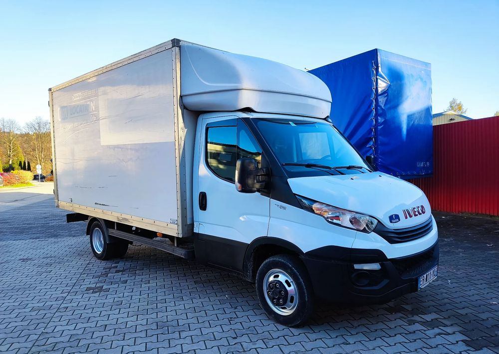 Iveco DAILY 35C13 Kurierka - Autoutilitară box: Foto 2 Iveco DAILY 35C13 Kurierka - Autoutilitară box: Foto 2