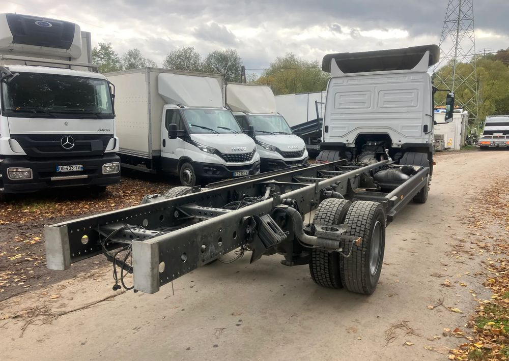 Mercedes-Benz Mercedes Atego 1218 Rama do zabudowy kiper beczka hakowiec laweta - Camion şasiu: Foto 3 Mercedes-Benz Mercedes Atego 1218 Rama do zabudowy kiper beczka hakowiec laweta - Camion şasiu: Foto 3