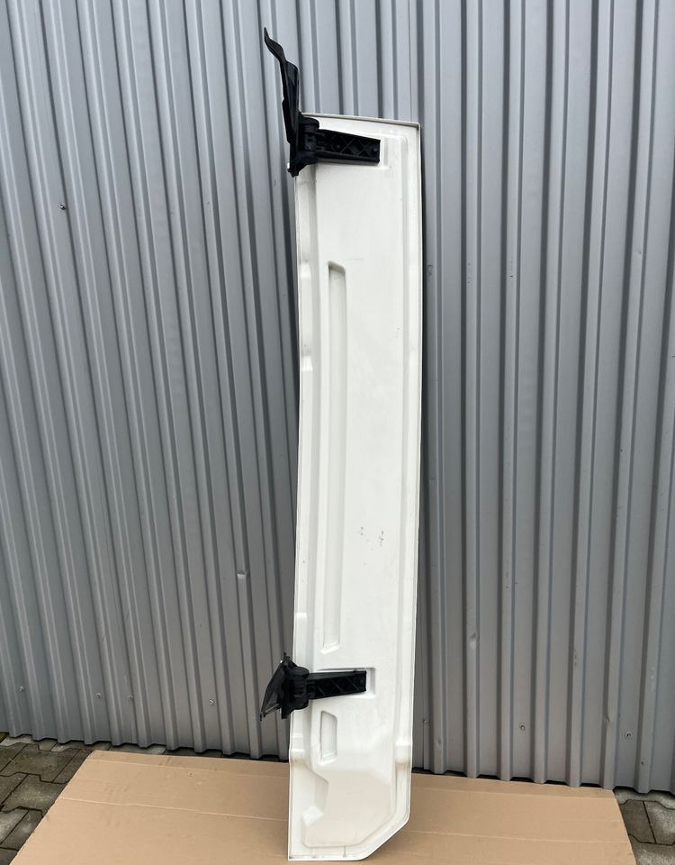 NOWY Spoiler zakabinowy MAN TG3 TGX euro 6 owiewka spojler - Piesă de schimb pentru Camion: Foto 2 NOWY Spoiler zakabinowy MAN TG3 TGX euro 6 owiewka spojler - Piesă de schimb pentru Camion: Foto 2