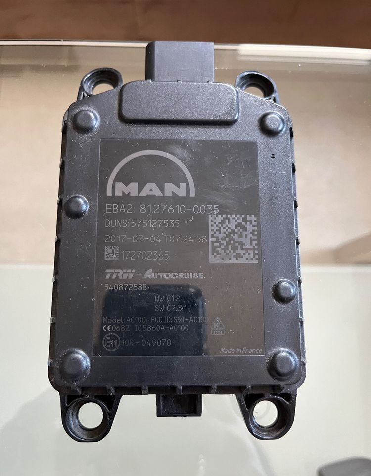 Radar MAN TGX TGS euro 6 ACC distronic - Senzor pentru Camion: Foto 1 Radar MAN TGX TGS euro 6 ACC distronic - Senzor pentru Camion: Foto 1