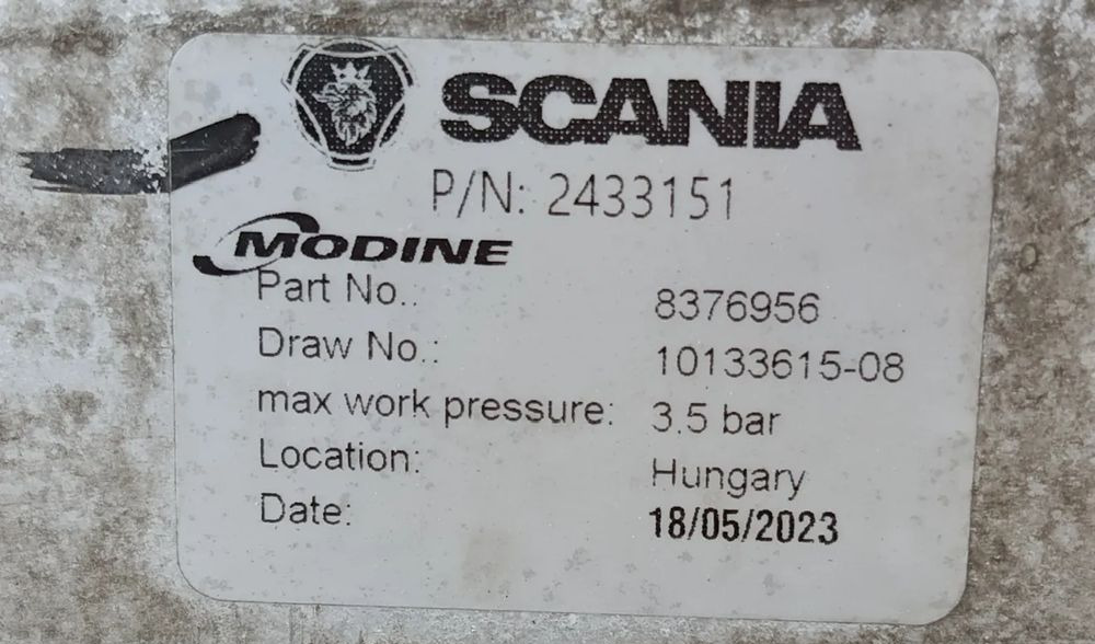 Scania S CHŁODNICA POWIETRZA INTERCOOLER 2433151 - Sistem de răcire: Foto 3 Scania S CHŁODNICA POWIETRZA INTERCOOLER 2433151 - Sistem de răcire: Foto 3