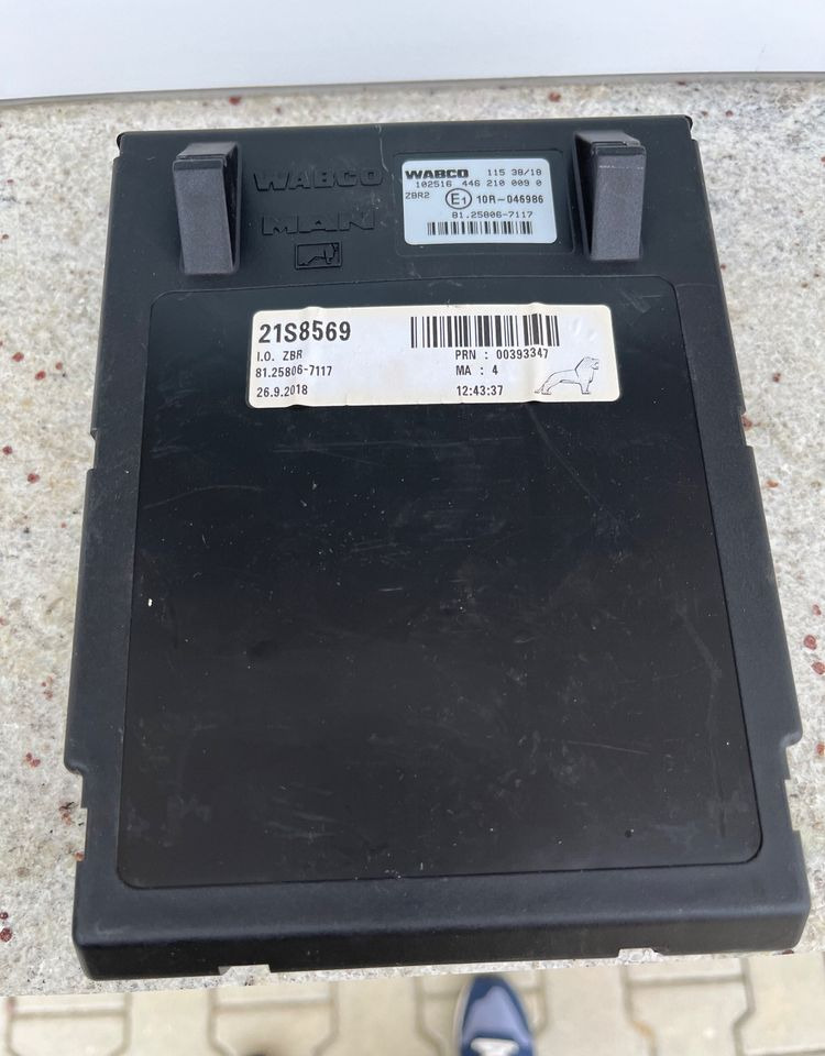 Sterownik ZBR 2 MAN TGX TGS euro 6 komputer - Calculator de bord pentru Camion: Foto 1 Sterownik ZBR 2 MAN TGX TGS euro 6 komputer - Calculator de bord pentru Camion: Foto 1