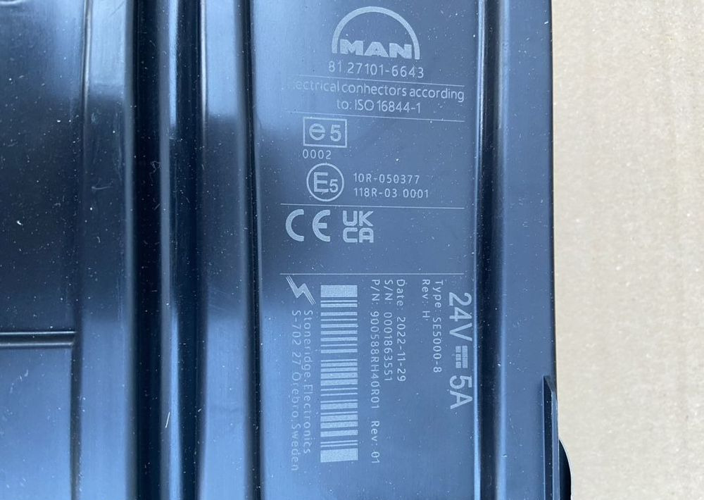 Tachograf Stoneridge MAN TGX TGS TGL TGM impulsator - Tahograf pentru Camion: Foto 3 Tachograf Stoneridge MAN TGX TGS TGL TGM impulsator - Tahograf pentru Camion: Foto 3