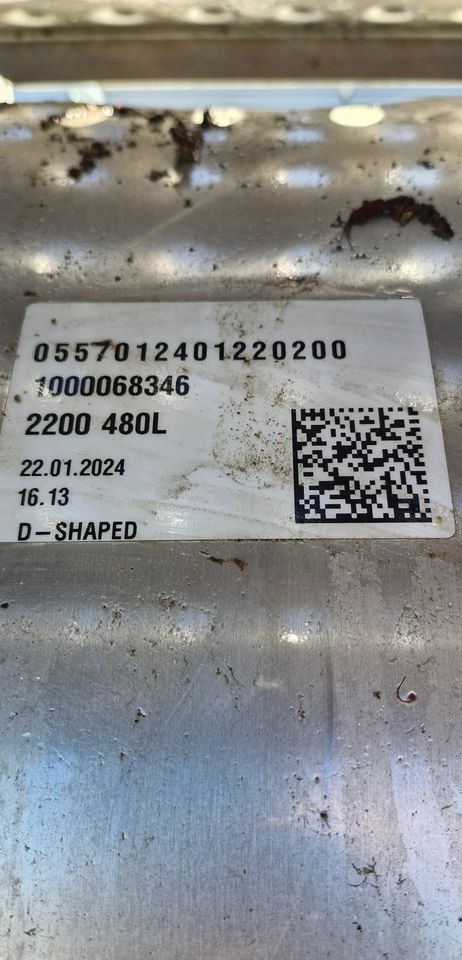 VOLVO FH4 FH5 RENAULT GAMA T ZBIORNIK PALIWA 480L - Rezervor combustibil pentru Camion: Foto 5 VOLVO FH4 FH5 RENAULT GAMA T ZBIORNIK PALIWA 480L - Rezervor combustibil pentru Camion: Foto 5