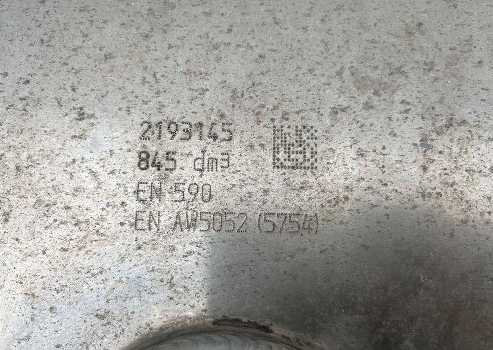 Zbiornik paliwa DAF XG XF CF 845 litrów bak - Sistem de alimentare combustibil pentru Camion: Foto 4 Zbiornik paliwa DAF XG XF CF 845 litrów bak - Sistem de alimentare combustibil pentru Camion: Foto 4