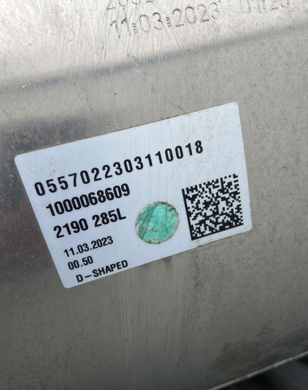 Zbiornik paliwa Volvo FH FM Renault 285 litrów jak NOWY bak - Rezervor combustibil pentru Camion: Foto 4 Zbiornik paliwa Volvo FH FM Renault 285 litrów jak NOWY bak - Rezervor combustibil pentru Camion: Foto 4