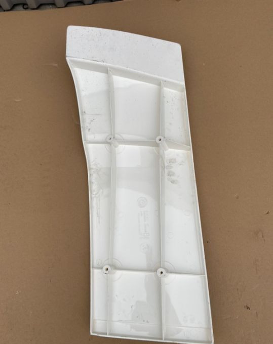 Spoiler MAN TGX XXL spojler owiewka zakabinowa - Aerodinamică/ Spoiler: Foto 2 Spoiler MAN TGX XXL spojler owiewka zakabinowa - Aerodinamică/ Spoiler: Foto 2