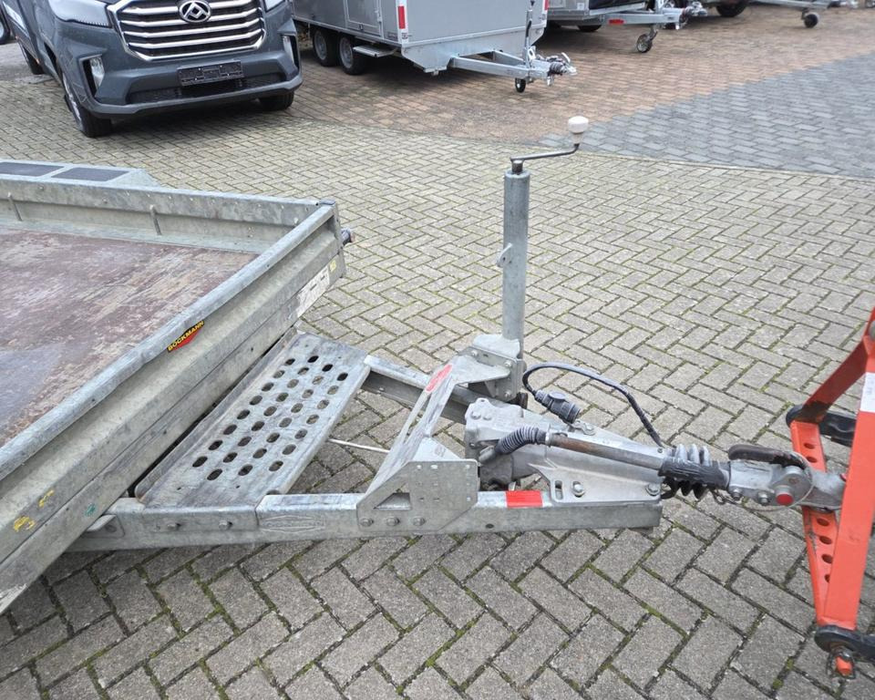 Böckmann Baumaschinentransporter, 3,5 to. Minibagger - Alte utilaje: Foto 5 Böckmann Baumaschinentransporter, 3,5 to. Minibagger - Alte utilaje: Foto 5