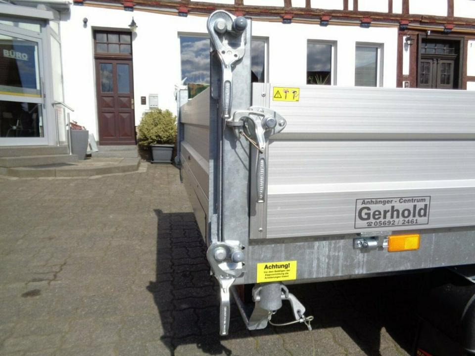 Remorcă basculantă Böckmann PKW-Anhänger Elektro-Dreiseitenkipper, 3,0 to: Foto 13