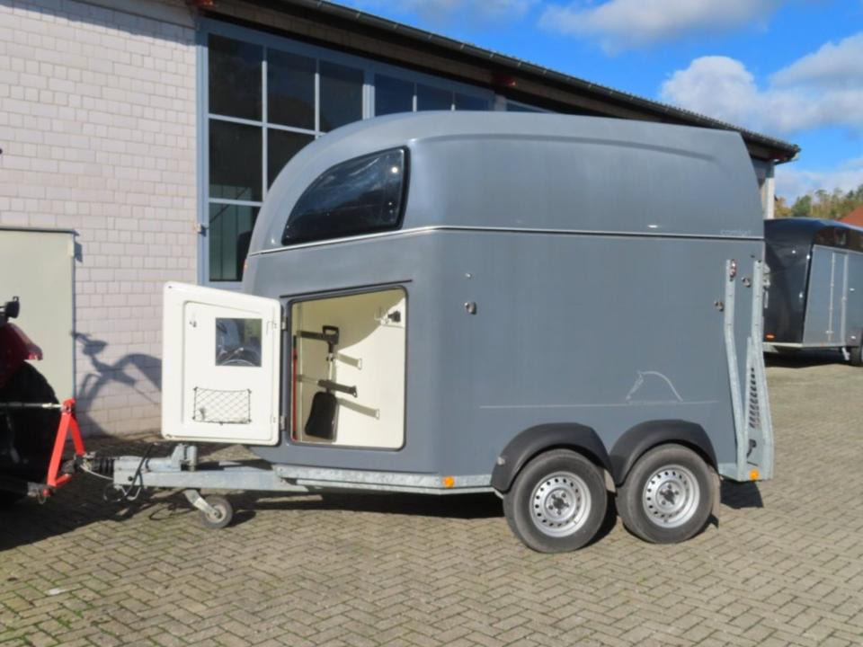 Böckmann, Pferdeanhänger, Comfort,CFF,,Aluboden, SaKa, 100 km/h - Remorcă transport cai: Foto 1 Böckmann, Pferdeanhänger, Comfort,CFF,,Aluboden, SaKa, 100 km/h - Remorcă transport cai: Foto 1