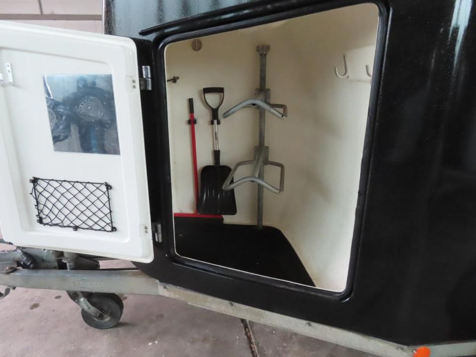 Böckmann,Pferdeanhänger,Comfort "Western" ALUBODEN, 100 km/h - Remorcă transport cai: Foto 4 Böckmann,Pferdeanhänger,Comfort "Western" ALUBODEN, 100 km/h - Remorcă transport cai: Foto 4