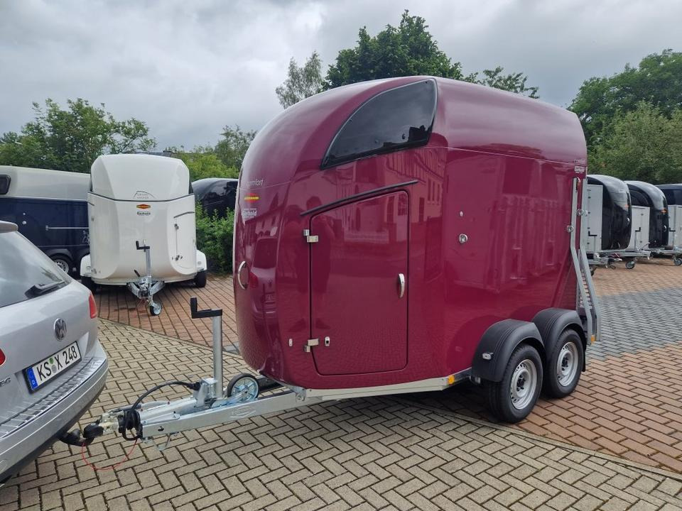 Pferdeanhänger Böckmann Comfort, Sattelk,Aluboden 100 km/h - Remorcă transport cai: Foto 3 Pferdeanhänger Böckmann Comfort, Sattelk,Aluboden 100 km/h - Remorcă transport cai: Foto 3