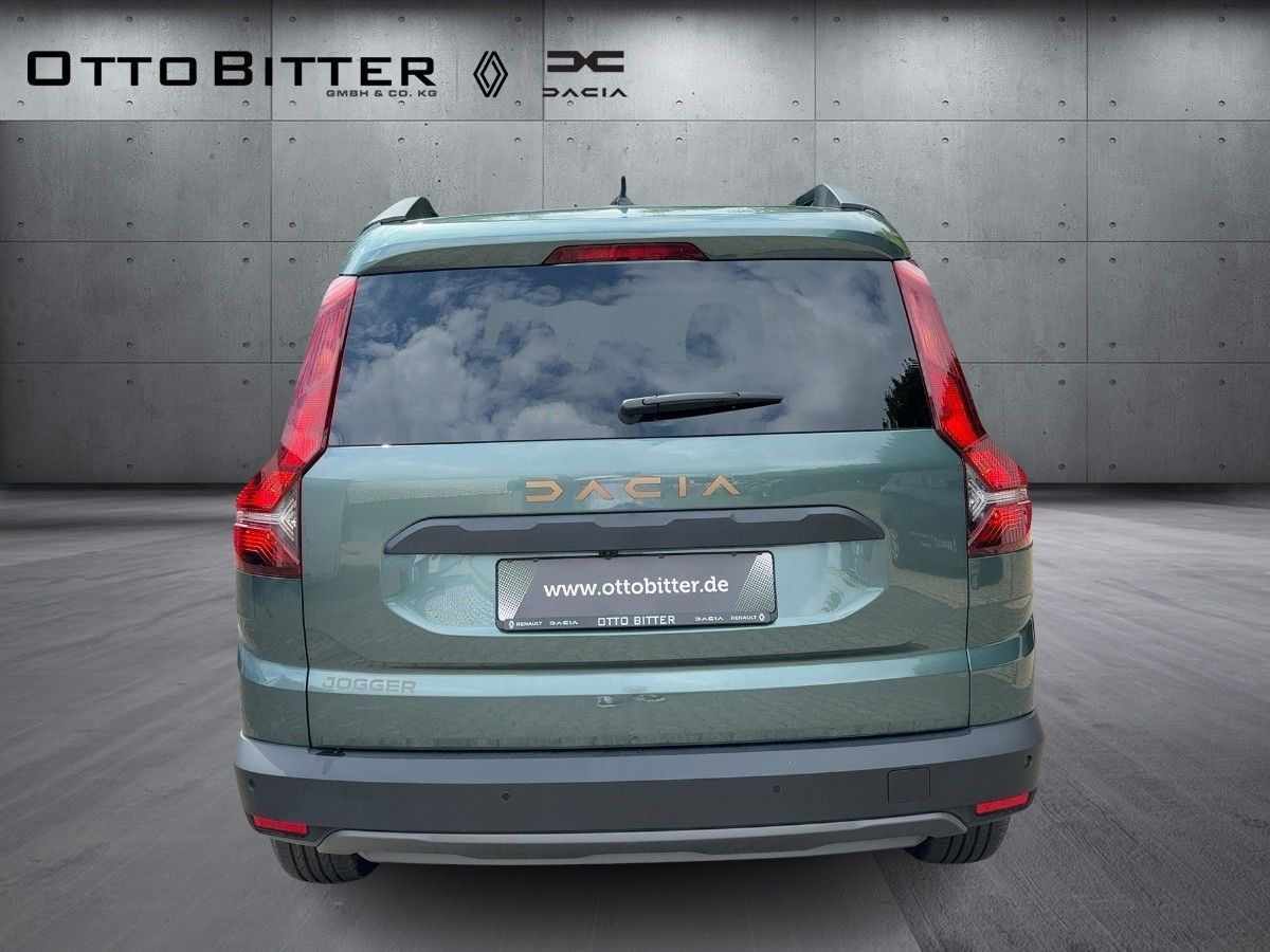Dacia Jogger Extreme+ ECO-G 100 7-Sitzer FLÜSSIGGAS - Automobil: Foto 3 Dacia Jogger Extreme+ ECO-G 100 7-Sitzer FLÜSSIGGAS - Automobil: Foto 3