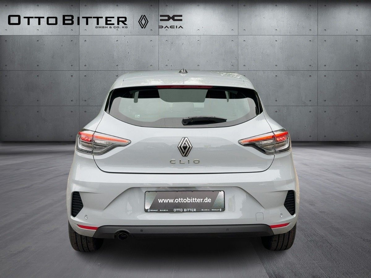Renault Clio Evolution ECO-G 100 FLÜSSIGGAS KAMERA - Berlină/ Sedan: Foto 3 Renault Clio Evolution ECO-G 100 FLÜSSIGGAS KAMERA - Berlină/ Sedan: Foto 3