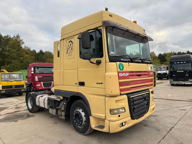 DAF 105 XF 460 Space Cab (GOOD CONDITION / BON ETAT) - Cap tractor: Foto 3 DAF 105 XF 460 Space Cab (GOOD CONDITION / BON ETAT) - Cap tractor: Foto 3