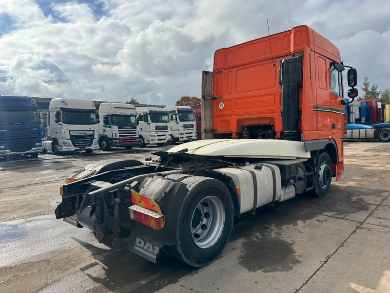 DAF 105 XF 460 Space Cab (MANUAL GEARBOX / BOITE MANUELLE) - Cap tractor: Foto 5 DAF 105 XF 460 Space Cab (MANUAL GEARBOX / BOITE MANUELLE) - Cap tractor: Foto 5
