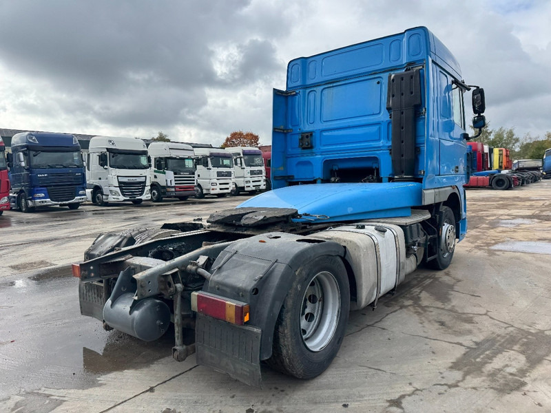 DAF 105 XF 460 Space Cab (MANUAL GEARBOX / BOITE MANUELLE) - Cap tractor: Foto 5 DAF 105 XF 460 Space Cab (MANUAL GEARBOX / BOITE MANUELLE) - Cap tractor: Foto 5
