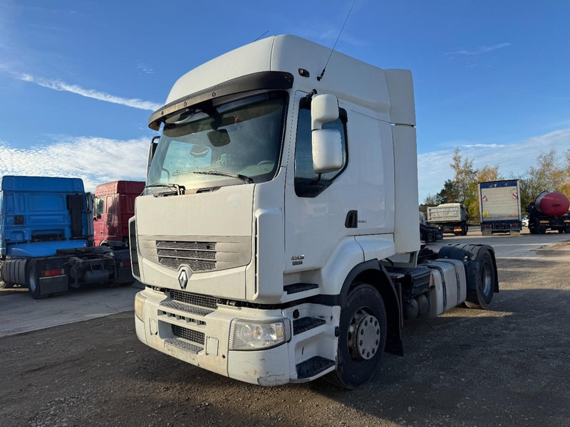 Renault Premium 450 DXI (MANUAL GEARBOX / BOITE MANUELLE) - Cap tractor: Foto 1 Renault Premium 450 DXI (MANUAL GEARBOX / BOITE MANUELLE) - Cap tractor: Foto 1