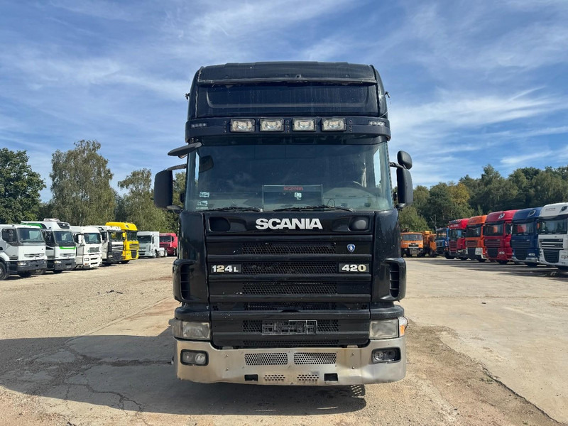 Scania 124 - 420 Topline (MANUAL GEARBOX / BOITE MANUELLE / RETARDER) - Cap tractor: Foto 2 Scania 124 - 420 Topline (MANUAL GEARBOX / BOITE MANUELLE / RETARDER) - Cap tractor: Foto 2