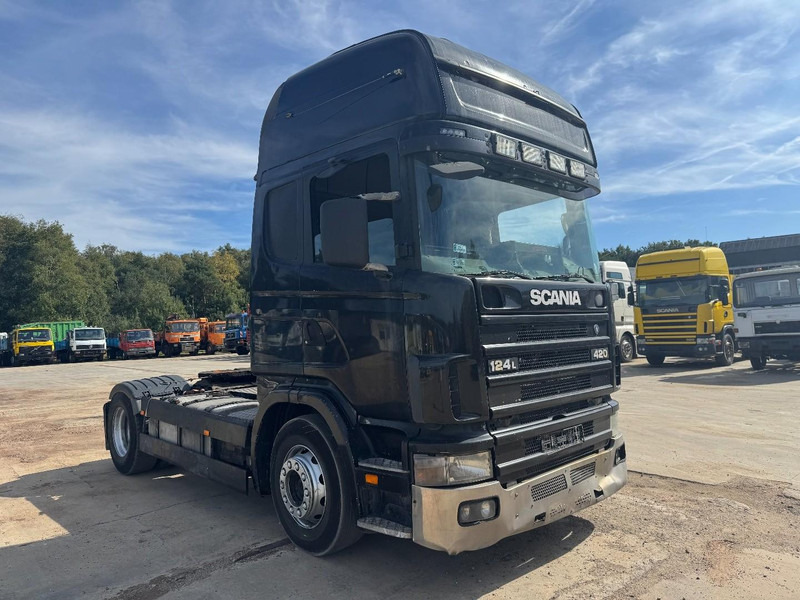 Scania 124 - 420 Topline (MANUAL GEARBOX / BOITE MANUELLE / RETARDER) - Cap tractor: Foto 3 Scania 124 - 420 Topline (MANUAL GEARBOX / BOITE MANUELLE / RETARDER) - Cap tractor: Foto 3