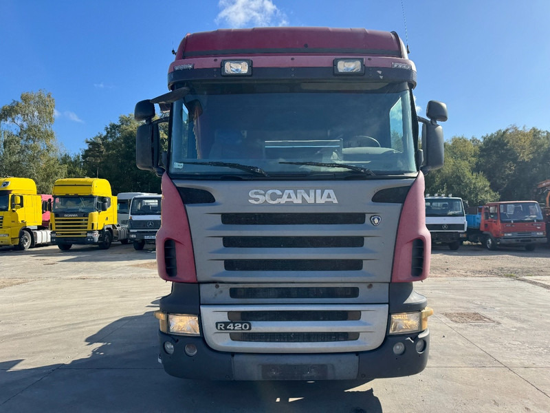 Scania R 420 Highline (MANUAL GEARBOX / BOITE MANUELLE) - Cap tractor: Foto 2 Scania R 420 Highline (MANUAL GEARBOX / BOITE MANUELLE) - Cap tractor: Foto 2