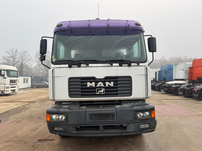 MAN 27.364 (BIG AXLE / STEEL SUSPENSION / 6 CYLINDER / 6X4 / 10 TIRES) - Camion basculantă: Foto 2 MAN 27.364 (BIG AXLE / STEEL SUSPENSION / 6 CYLINDER / 6X4 / 10 TIRES) - Camion basculantă: Foto 2