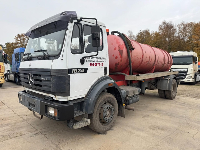 Mercedes-Benz SK 1824 (10.000 L / GRAND PONT / LAMES / V6 MOTEUR / PARFAIT ETAT) - Maşină pentru vidanjări: Foto 1 Mercedes-Benz SK 1824 (10.000 L / GRAND PONT / LAMES / V6 MOTEUR / PARFAIT ETAT) - Maşină pentru vidanjări: Foto 1