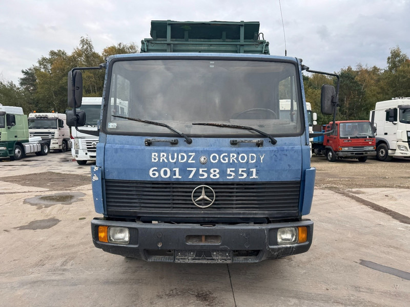 Mercedes-Benz SK 814 (6 CYLINDER / STEEL SUSPENSION / MANUAL PUMP / 3-SIDE TIPPER) - Camion basculantă: Foto 2 Mercedes-Benz SK 814 (6 CYLINDER / STEEL SUSPENSION / MANUAL PUMP / 3-SIDE TIPPER) - Camion basculantă: Foto 2