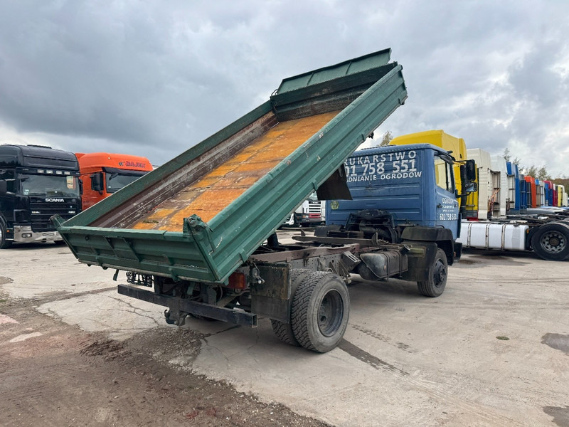 Mercedes-Benz SK 814 (6 CYLINDER / STEEL SUSPENSION / MANUAL PUMP / 3-SIDE TIPPER) - Camion basculantă: Foto 5 Mercedes-Benz SK 814 (6 CYLINDER / STEEL SUSPENSION / MANUAL PUMP / 3-SIDE TIPPER) - Camion basculantă: Foto 5