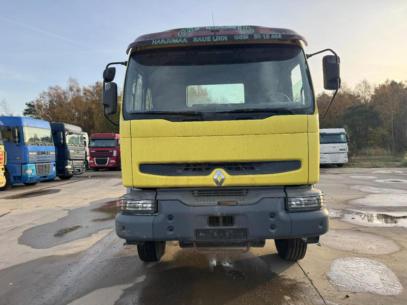Renault Kerax 420 (GRAND PONT / SUSPENSION LAMES / BOITE MANUELLE / PARFAIT ETAT !!!) - Camion şasiu: Foto 2 Renault Kerax 420 (GRAND PONT / SUSPENSION LAMES / BOITE MANUELLE / PARFAIT ETAT !!!) - Camion şasiu: Foto 2