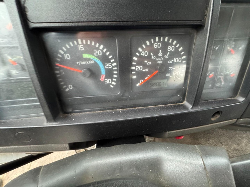 Leasing de Volvo FL 6 - 220 (11000 L / 2 COMPARTMENTS / 18 TON / MANUAL GEARBOX / PERFECT) Volvo FL 6 - 220 (11000 L / 2 COMPARTMENTS / 18 TON / MANUAL GEARBOX / PERFECT): Foto 14 Leasing de Volvo FL 6 - 220 (11000 L / 2 COMPARTMENTS / 18 TON / MANUAL GEARBOX / PERFECT) Volvo FL 6 - 220 (11000 L / 2 COMPARTMENTS / 18 TON / MANUAL GEARBOX / PERFECT): Foto 14