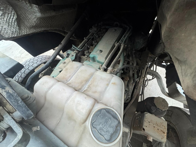 Leasing de Volvo FL 6 - 220 (11000 L / 2 COMPARTMENTS / 18 TON / MANUAL GEARBOX / PERFECT) Volvo FL 6 - 220 (11000 L / 2 COMPARTMENTS / 18 TON / MANUAL GEARBOX / PERFECT): Foto 18 Leasing de Volvo FL 6 - 220 (11000 L / 2 COMPARTMENTS / 18 TON / MANUAL GEARBOX / PERFECT) Volvo FL 6 - 220 (11000 L / 2 COMPARTMENTS / 18 TON / MANUAL GEARBOX / PERFECT): Foto 18