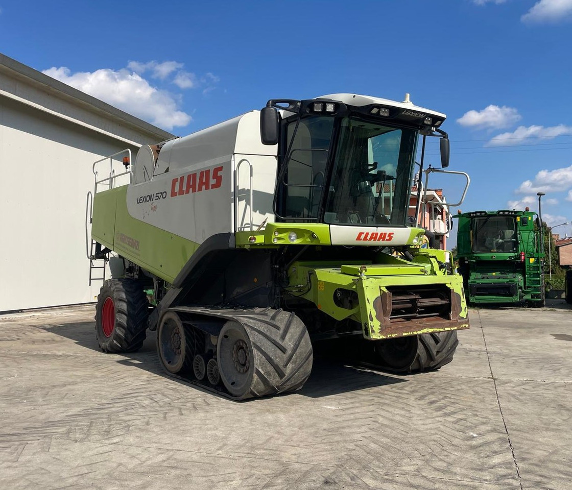 CLAAS MIETITREBBIA LEXION 570TT - Combină de recoltat cereale: Foto 2 CLAAS MIETITREBBIA LEXION 570TT - Combină de recoltat cereale: Foto 2