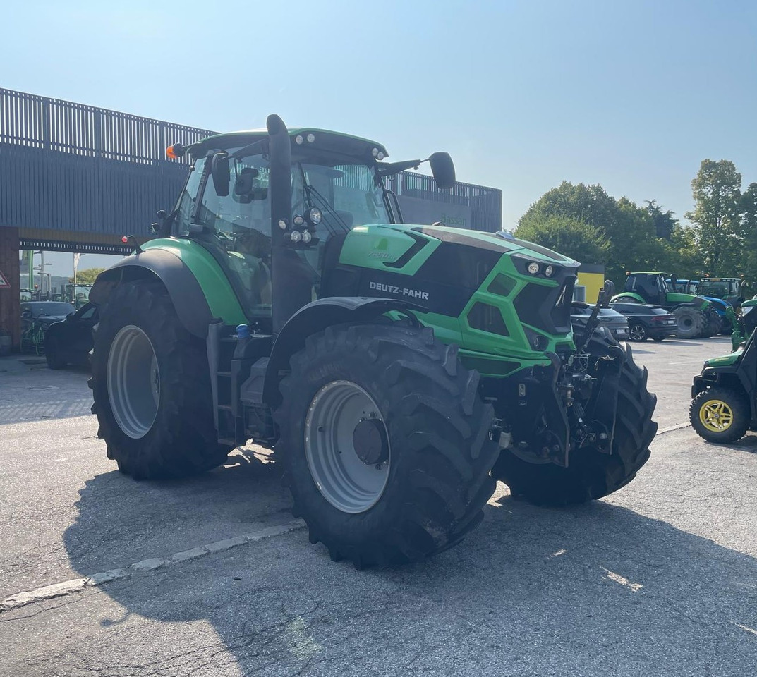 DEUTZ-FAHR AGROTRON 7250 TTV - Tractor agricol: Foto 3 DEUTZ-FAHR AGROTRON 7250 TTV - Tractor agricol: Foto 3